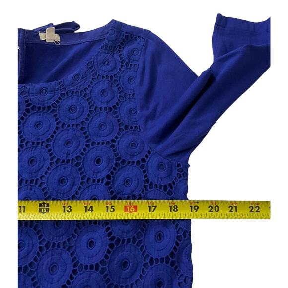 J. Crew Blue Embroidered Silk Trim Back Tie Shirt Women Size Medium | 17-26 - Picture 7 of 7